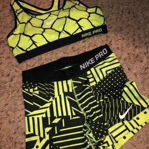 Nike workout set neon yellow and black